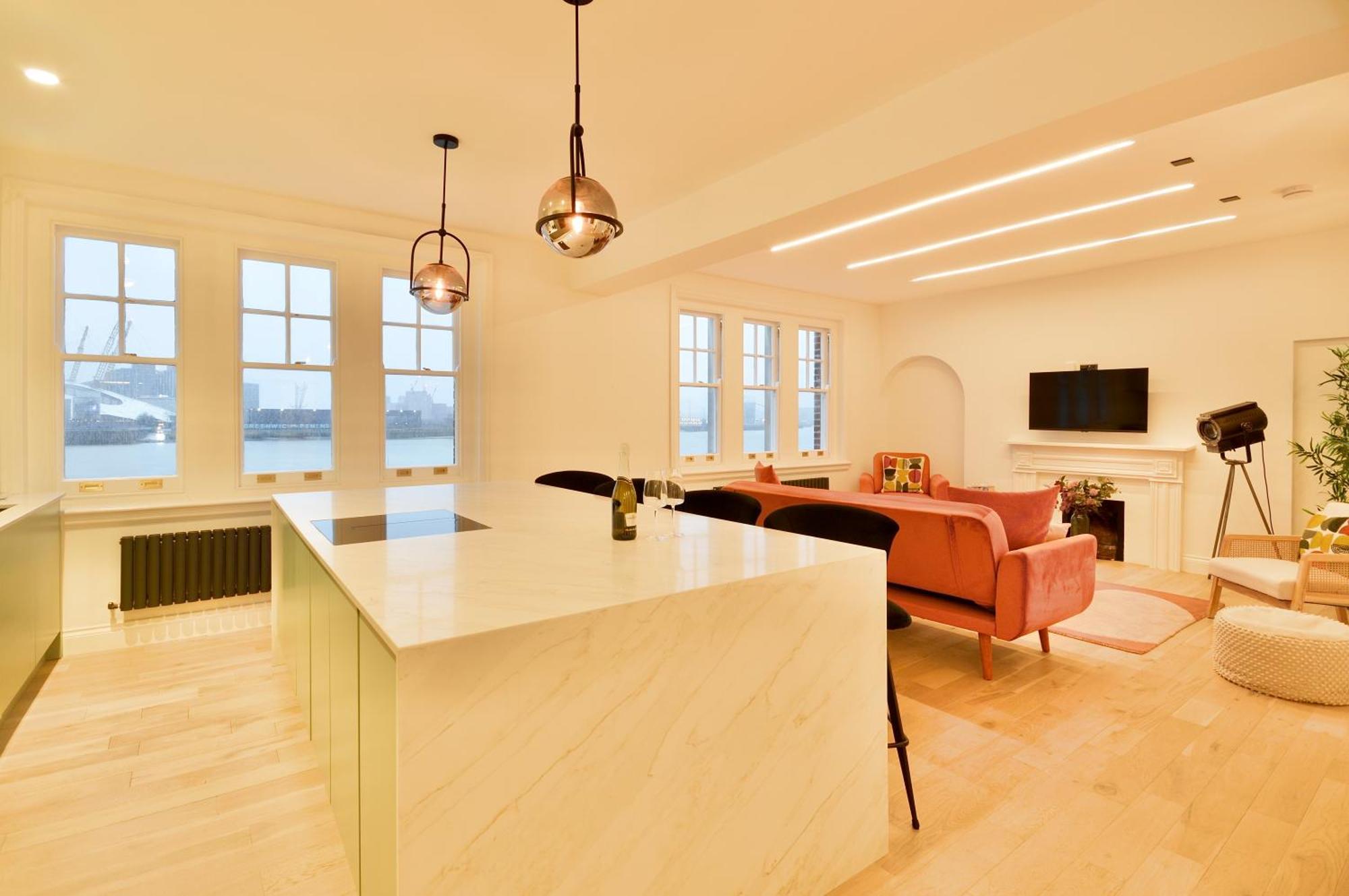 Newly Refurbished W/ River Views London Ngoại thất bức ảnh